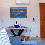 Blue Lagoon Luxury A2 * أرغوستولي